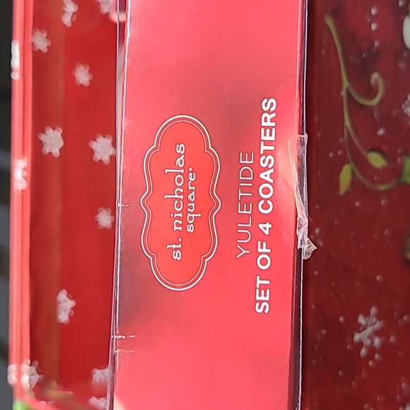 St Nicholas Square 4 sets of Coasters in storage box - Picture 4 of 5
